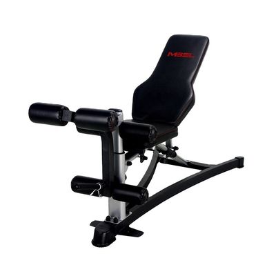 Fique em forma com o nosso banco de utilidade de máquina de exercícios