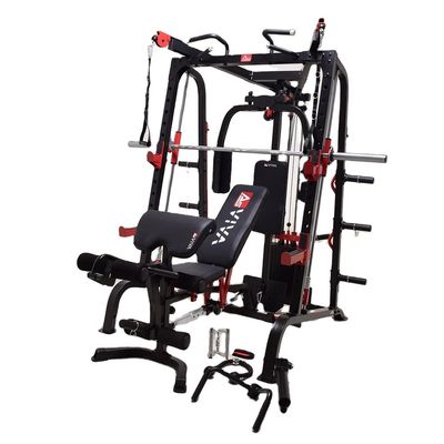 Equipamento de estação multifunção preta para exercícios e treinamento de força no ginásio em casa