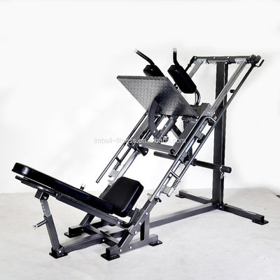 Máquina de agachamento de pé e pêndulo para treinamento de força com placa cinzenta/preta